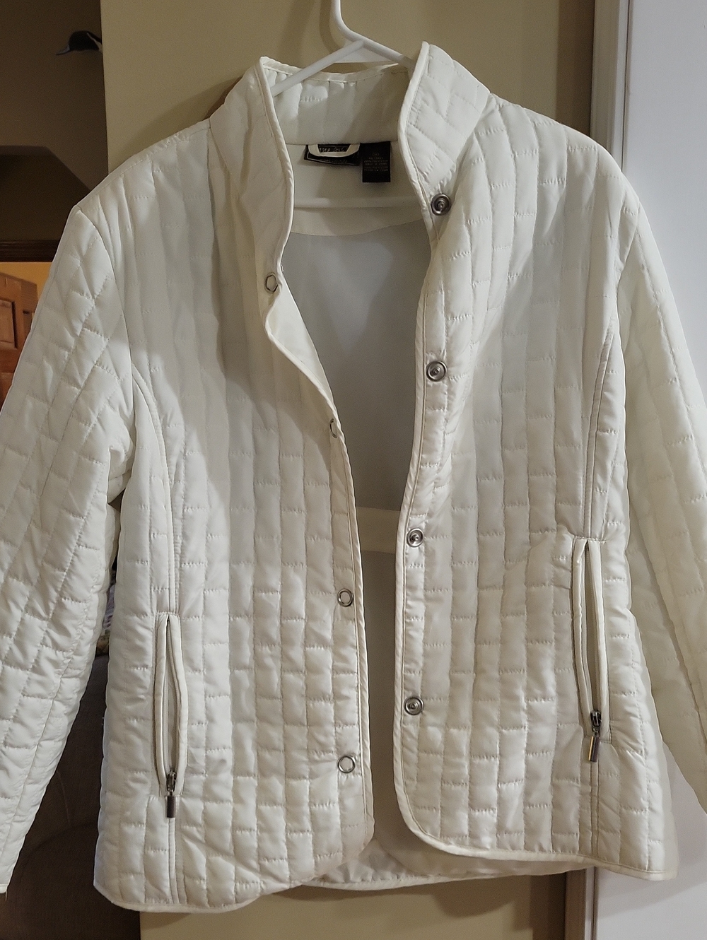 Jane Ashley Quilted Puffer Jacket in White